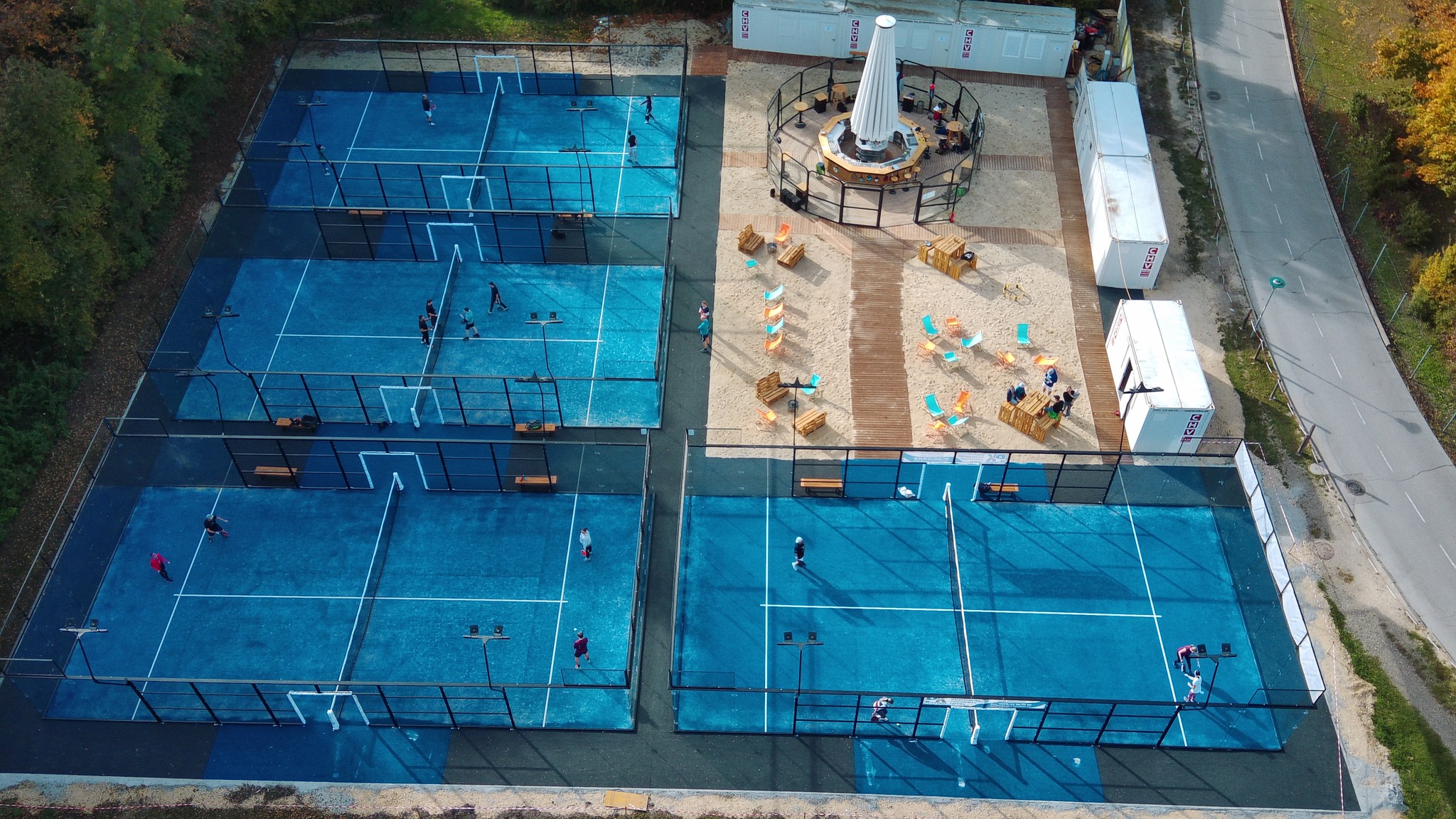 Padel Beach Bar Der Schirm - Beachbereich